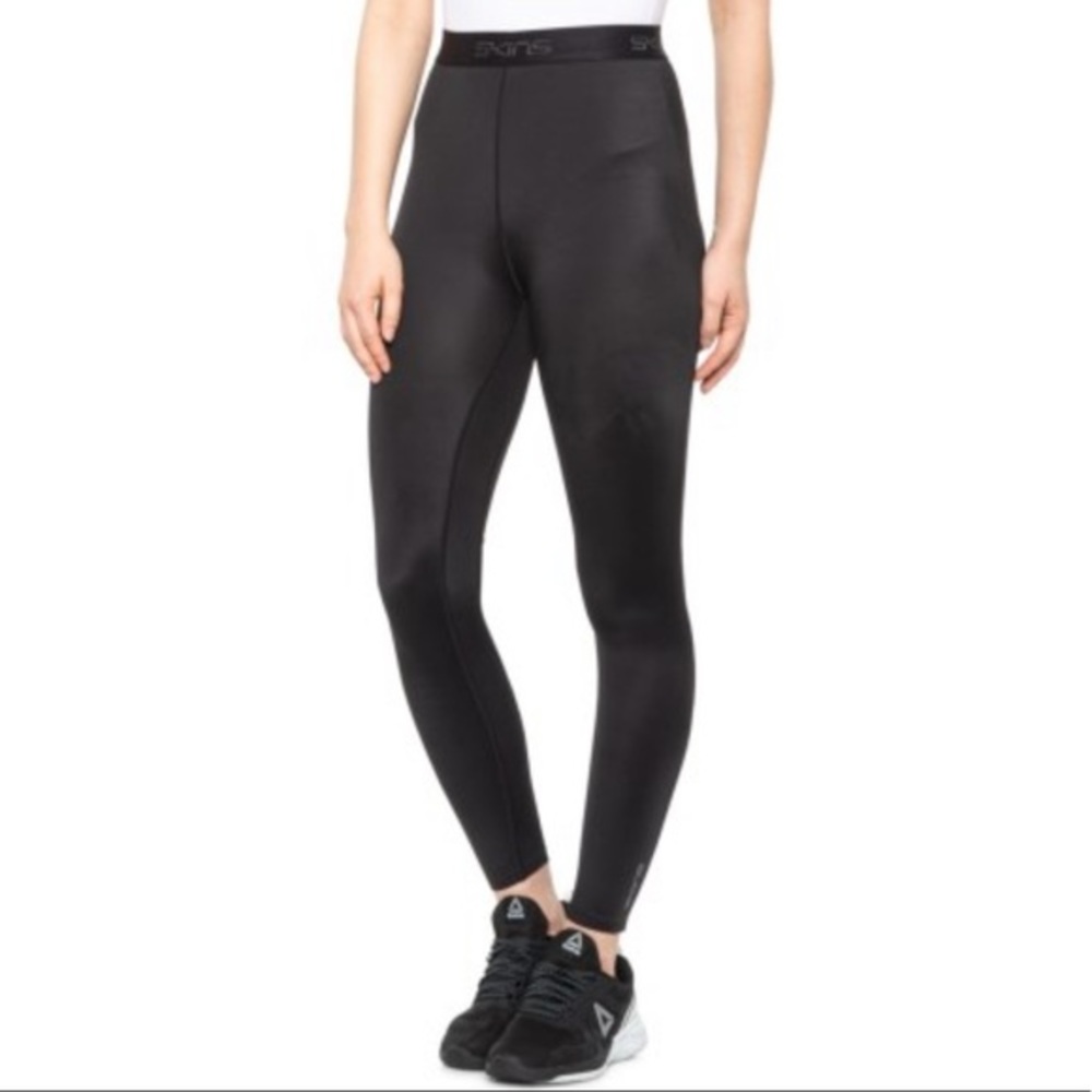 Skins Leggings Performance DNAmic 7/8 Compression Tights Women size m New w Tags